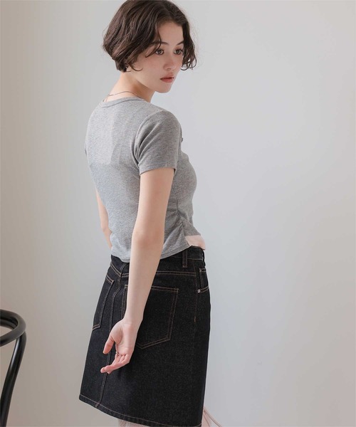 titivate（ティティベイト）の「レイヤード風ヘンリーネックカットソーTシャツ（Tシャツ/カットソー・レディース・チャコール/ライトブルー/ライトイエロー/グレー・L/M）」の18枚目の写真