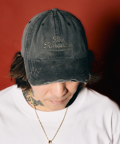 NineMicrophones(ナインマイクロフォンズ)の「DISTRESSED CAP-ALTERATION-(キャップ・メンズ・ベージュ/ブラック・FREE)」の2枚目の写真
