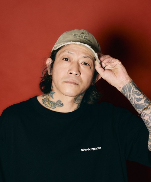 NineMicrophones(ナインマイクロフォンズ)の「DISTRESSED CAP-ALTERATION-(キャップ・メンズ・ベージュ/ブラック・FREE)」の9枚目の写真