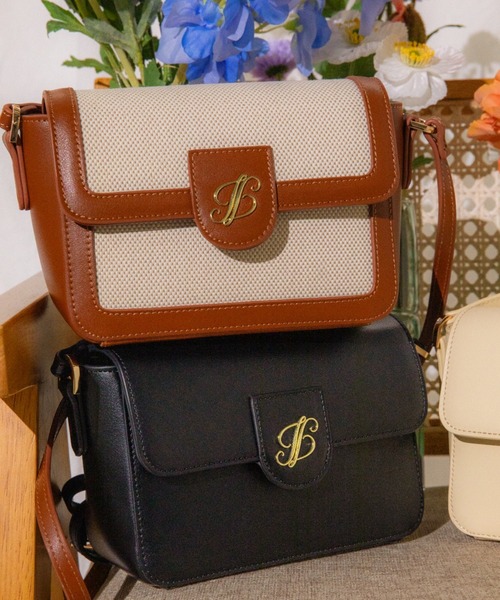JILL by JILL STUART(ジルバイジルスチュアート)の「Noble J フラップバッグ(ショルダーバッグ・レディース・ブラック/ベージュ系その他/イエロー・FREE)」の11枚目の写真