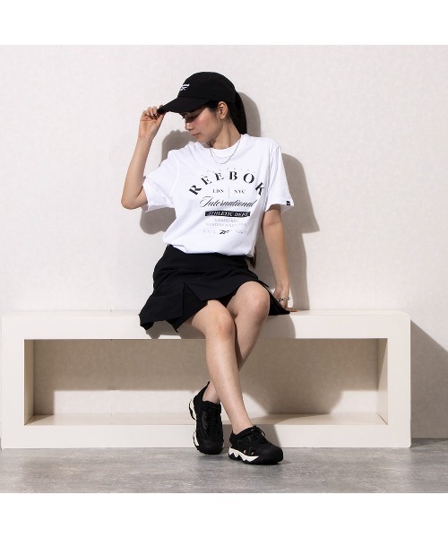 Reebok(リーボック)の「インターナショナル グラフィック Tシャツ / INTERNATIONAL GRAPHIC TEE(Tシャツ/カットソー・メンズ・ブラック/ホワイト/グリーン・MEDIUM/SMALL/LARGE/X-LARGE)」の9枚目の写真