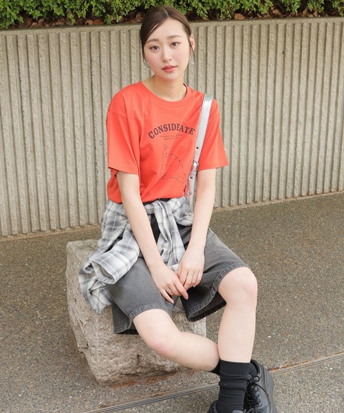 Honeys(ハニーズ)の「【ハニさら・接触冷感・UVカット】アニマルプリントTシャツ(Tシャツ/カットソー・レディース・オートミール/スミクロ/オレンジ/ネイビー・L/LL/M/S)」の19枚目の写真