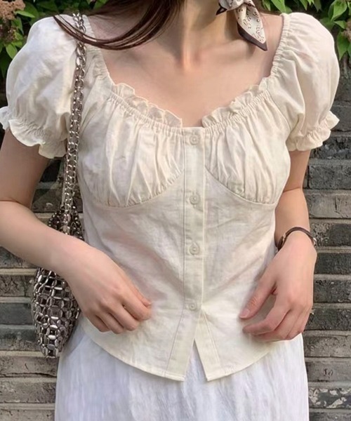 AVYL(アヴィル)の「2WAYギャザー オフショルパフブラウス(Tシャツ/カットソー・レディース・ホワイト/ブラック・M)」の17枚目の写真