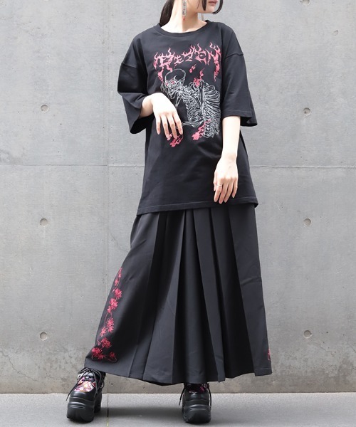 REZEN(リゼン)の「ガシャドクロ半袖Tシャツ(Tシャツ/カットソー・メンズ・ローズ/ブルーパープル・FREE)」の6枚目の写真