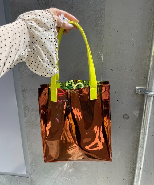 CIAOPANIC TYPY（チャオパニックティピー）の「【HELLO.SANFRANCISCO】ドット巾着付きクリアバッグ（トートバッグ・レディース・グリーン/ブラウン・ONE SIZE）」の12枚目の写真