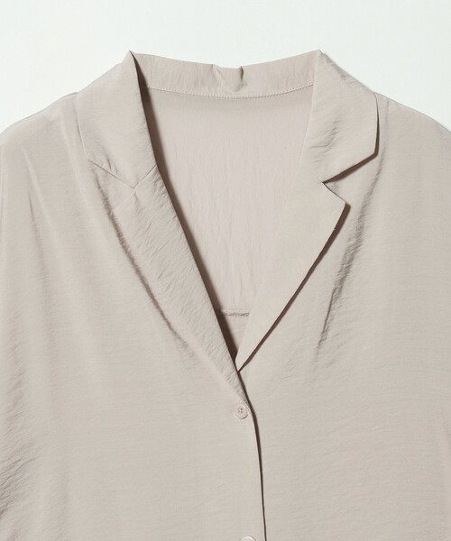 A DAY IN THE LIFE UNITED ARROWS(アデイインザライフユナイテッドアローズ)の「ドルマン オープンカラーシャツ <A DAY IN THE LIFE>(シャツ/ブラウス・レディース・オリーブ/ナチュラル/ネイビー・FREE)」の15枚目の写真