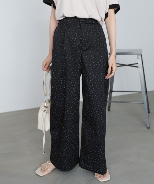 Bab(バブ)の「【選べるサイズ展開】小花柄パンツ(その他パンツ・レディース・ライトグレー/ブラック・M/S)」の19枚目の写真