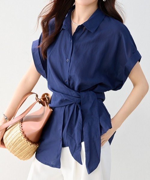 AMAJI(アマジ)の「アシンメトリー 半袖シャツ(シャツ/ブラウス・レディース・ブルー・SMALL/MEDIUM/LARGE/X-LARGE)」の4枚目の写真
