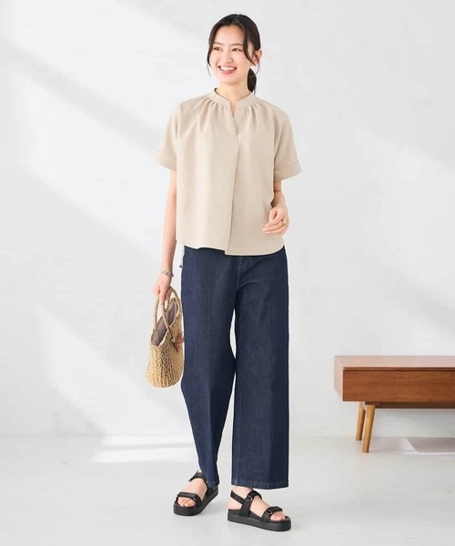 a.v.v(アーヴェヴェ)の「【洗える】リネンライクスキッパーギャザーブラウス(シャツ/ブラウス・レディース・ベージュ/ブラック/カーキ・38/40)」の21枚目の写真