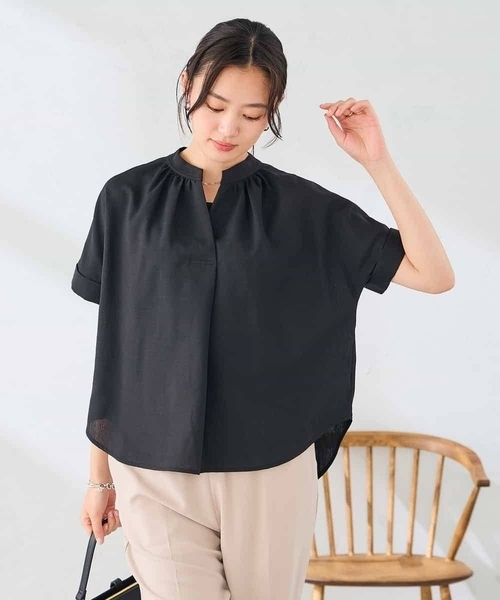 a.v.v(アーヴェヴェ)の「【洗える】リネンライクスキッパーギャザーブラウス(シャツ/ブラウス・レディース・ベージュ/ブラック/カーキ・38/40)」の11枚目の写真