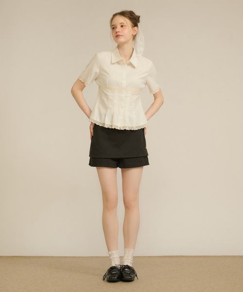 hazyl(ヘイジル)の「lace pleats shirt / レースプリーツシャツ(シャツ/ブラウス・レディース・ブルー/オフホワイト・フリー)」の19枚目の写真
