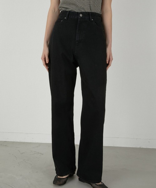 LA PEAU DE GEM(ラポドゥジェム)の「【LA PEAU DE GEM】high waist straight denim pants/ハイウエストストレートデニムパンツ(デニムパンツ・レディース・ブラウン/ブラック・S/M/L)」の2枚目の写真