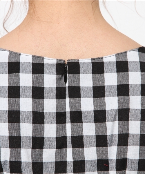 earth music&ecology(アースミュージックアンドエコロジー)の「【2016Summer】サイドリボン付ノースリーブチェックワンピース(ワンピース・レディース・ピンク/ブラウン/ブルー/ブラック・SMALL/MEDIUM)」の12枚目の写真