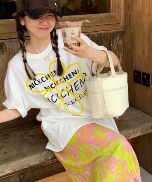 FUNdaysion(ファンデイション)の「フラワーロゴビッグT(Tシャツ/カットソー・レディース・ホワイト/ブラック・M)」の3枚目の写真