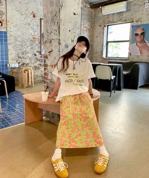 FUNdaysion(ファンデイション)の「フラワーロゴビッグT(Tシャツ/カットソー・レディース・ホワイト/ブラック・M)」の12枚目の写真