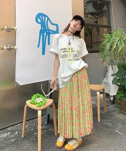 FUNdaysion(ファンデイション)の「フラワーロゴビッグT(Tシャツ/カットソー・レディース・ホワイト/ブラック・M)」の13枚目の写真