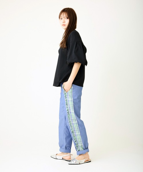 AVIE(アビィ)の「プリーツデザインTee(Tシャツ/カットソー・レディース・ブラック/ホワイト・38)」の15枚目の写真