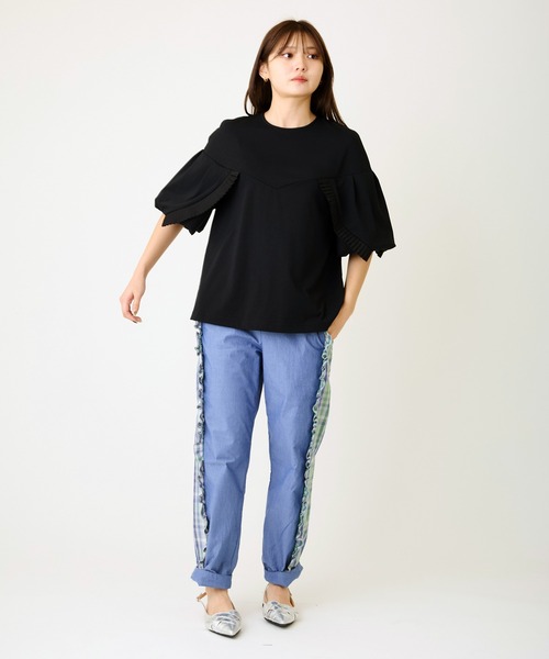 AVIE(アビィ)の「プリーツデザインTee(Tシャツ/カットソー・レディース・ブラック/ホワイト・38)」の16枚目の写真
