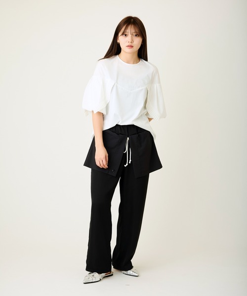 AVIE(アビィ)の「プリーツデザインTee(Tシャツ/カットソー・レディース・ブラック/ホワイト・38)」の3枚目の写真