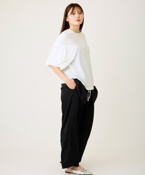 AVIE(アビィ)の「プリーツデザインTee(Tシャツ/カットソー・レディース・ブラック/ホワイト・38)」の18枚目の写真