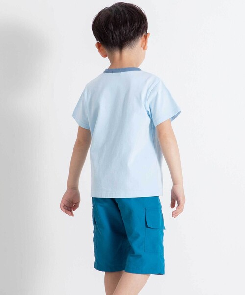 BeBe(ベベ)の「ナイロンワッシャーヨットネームカーゴハーフパンツ(カーゴパンツ・キッズ・ブラック/ブルー・140cm/130cm/120cm/150cm)」の4枚目の写真