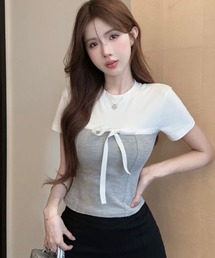 リボンストラップ付きラウンドネック半袖Tシャツ