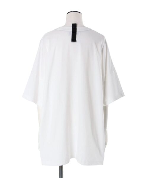 UN3D.(アンスリード)の「SQUARE FILM PRINT T SHIRT / スクエアフィルムプリントTシャツ(Tシャツ/カットソー・レディース・ブラック/ホワイト・FREE)」の6枚目の写真