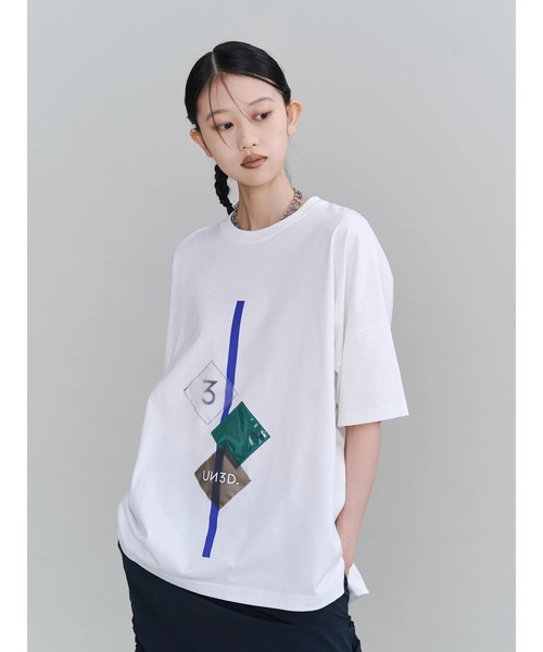 UN3D.(アンスリード)の「SQUARE FILM PRINT T SHIRT / スクエアフィルムプリントTシャツ(Tシャツ/カットソー・レディース・ブラック/ホワイト・FREE)」の1枚目の写真
