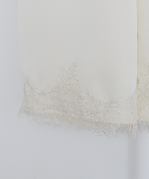 cheriella(シェリエラ)の「【cheriella】サテンレースストレートパンツ SATIN LACE STRAIGHT PANTS(スラックス・レディース・ブラウン/アイボリー/ブラック・FREE)」の9枚目の写真