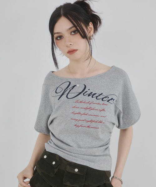 ENVYM(アンビー)の「オフショルロゴプリントトップス(Tシャツ/カットソー・レディース・ホワイト/グレー/ブラック・FREE)」の18枚目の写真