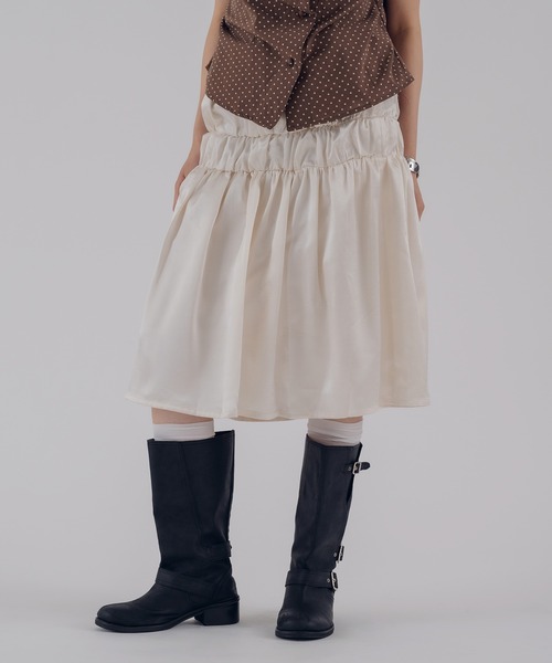 MUHET(ミュエータ)の「satin gather skirt / サテンギャザースカート(スカート・レディース・ブラック/アイボリー・MEDIUM/LARGE)」の1枚目の写真