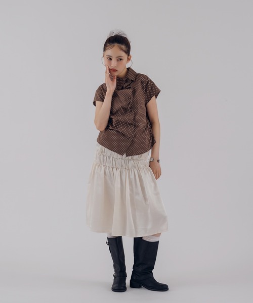 MUHET(ミュエータ)の「satin gather skirt / サテンギャザースカート(スカート・レディース・ブラック/アイボリー・MEDIUM/LARGE)」の7枚目の写真