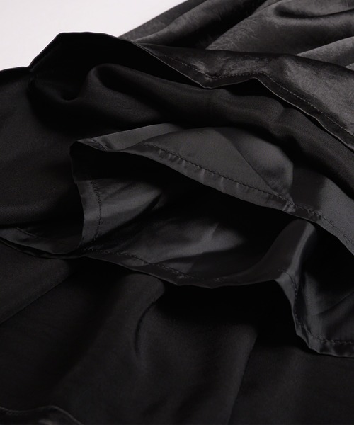 MUHET(ミュエータ)の「satin gather skirt / サテンギャザースカート(スカート・レディース・ブラック/アイボリー・MEDIUM/LARGE)」の20枚目の写真