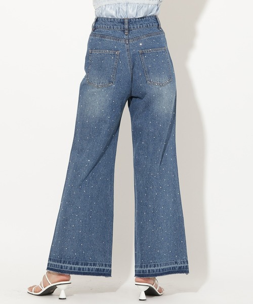 AND COUTURE（アンドクチュール）の「ラインストーンフレアデニムパンツ（デニムパンツ・レディース・ブラック/ブルー・SMALL/MEDIUM）」の19枚目の写真