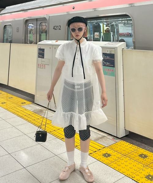 Alley Tokyo(アリートーキョー)の「パイピング&レースカプリパンツ(その他パンツ・レディース・ホワイト系/ブラック系/ブラック・FREE)」の17枚目の写真
