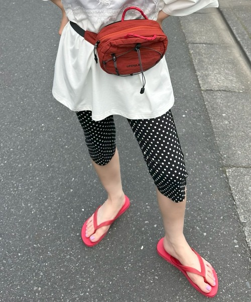 Alley Tokyo(アリートーキョー)の「パイピング&レースカプリパンツ(その他パンツ・レディース・ホワイト系/ブラック系/ブラック・FREE)」の20枚目の写真