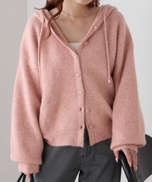 くるみボタンフーディーニットカーディガン