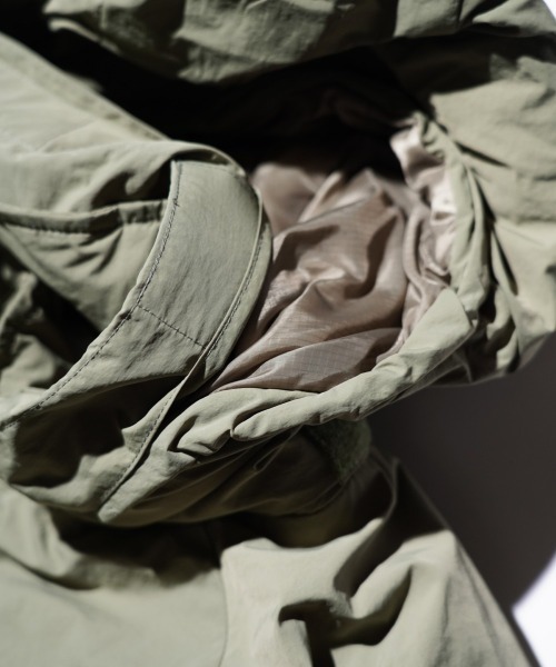 made in standard （メイドインスタンダード）の「MADE IN STANDARD / メイドインスタンダード ECWCS GEN3 LEVEL7 DOWN JACKET エクワックス レベル7 ダウンジャケット（ダウンジャケット/コート・メンズ・ホワイト/ブラック/ブラウン/グレー系その他・LARGE/SMALL/X-SMALL/MEDIUM）」の21枚目の写真
