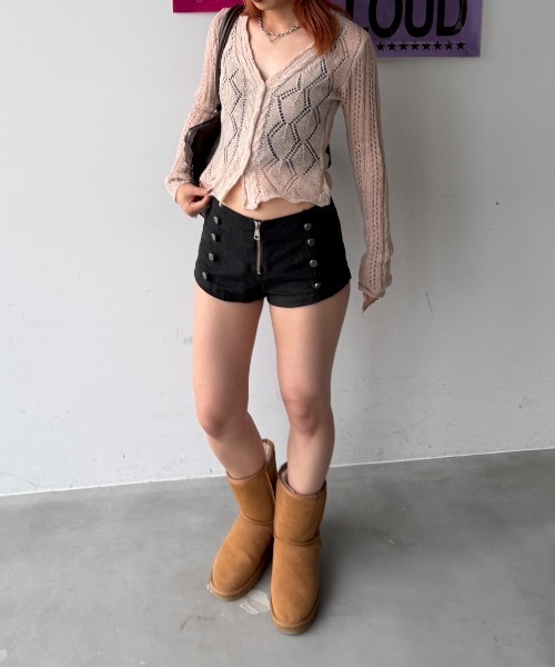 SHAGGIE(シャギー)の「フロントジップナポレオンショートパンツ(その他パンツ・レディース・グレー/ブラック/ベージュ・SMALL/MEDIUM)」の21枚目の写真