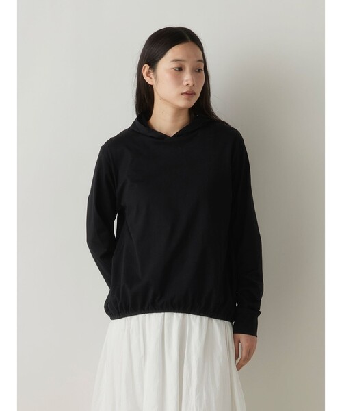 MidiUmi(ミディウミ)の「MidiUmi フード付きプルオーバー(Tシャツ/カットソー・レディース・ブラック/オフホワイト/ライトグレー・FREE)」の2枚目の写真