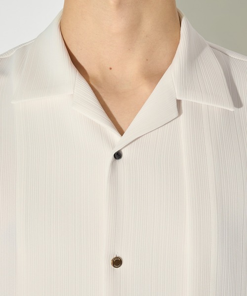 CULLNI(クルニ)の「【CULLNI】別注 Cord pique Asymmetrical Short Sleeve Shirt / ウォッシャブル / 伸縮素材(シャツ/ブラウス・メンズ・グリーン/グレー/ブラック/ホワイト/ネイビー/ベージュ・2/1)」の12枚目の写真