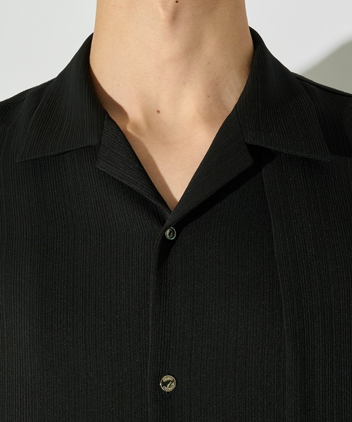 CULLNI(クルニ)の「【CULLNI】別注 Cord pique Asymmetrical Short Sleeve Shirt / ウォッシャブル / 伸縮素材(シャツ/ブラウス・メンズ・グリーン/グレー/ブラック/ホワイト/ネイビー/ベージュ・2/1)」の18枚目の写真