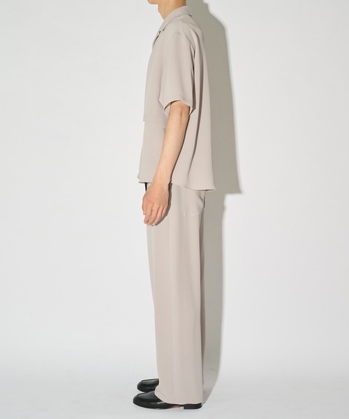 CULLNI(クルニ)の「【CULLNI】別注 Cord pique Asymmetrical Short Sleeve Shirt / ウォッシャブル / 伸縮素材(シャツ/ブラウス・メンズ・グリーン/グレー/ブラック/ホワイト/ネイビー/ベージュ・2/1)」の22枚目の写真