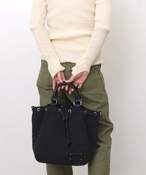 COOCO(クーコ)の「NYLON DRAWSTRING 2WAY TOTE BAG/A4対応(ハンドバッグ・レディース・ブラック/ベージュ/カモフラージュ・FREE)」の1枚目の写真