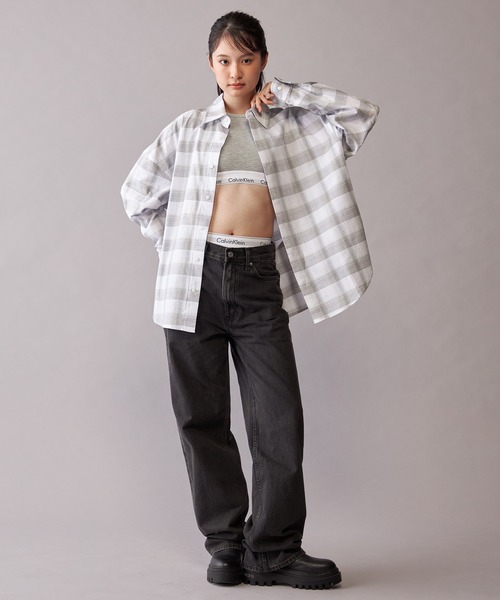 Calvin Klein(カルバン・クライン)の「【ZOZO限定】リラックスフィット チェック ロングスリーブシャツ(シャツ/ブラウス・メンズ・ブラック/ホワイト・S/M/XL/L)」の11枚目の写真
