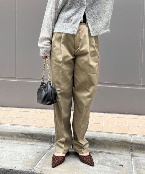 le.coeur blanc(ルクールブラン)の「Dickiesツイルツータックパンツ(その他パンツ・レディース・ベージュ・38/36)」の11枚目の写真