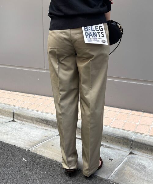 le.coeur blanc(ルクールブラン)の「Dickiesツイルツータックパンツ(その他パンツ・レディース・ベージュ・38/36)」の13枚目の写真