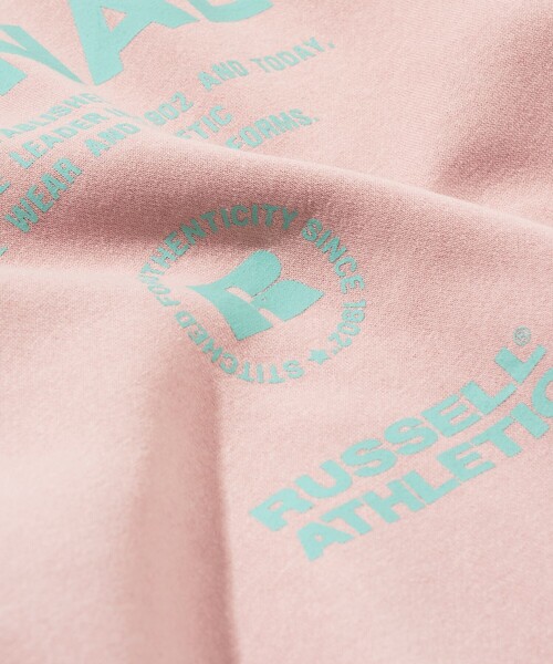 Russell Athletic(ラッセルアスレティック)の「RUSSELL ATHLETIC/ラッセルアスレチック 限定展開 RUSSELL ATHLETIC × FREAK'S STORE / 別注RS カラーロゴ スウェット(スウェット・メンズ・ピンク/スミクロ/ネイビー/ブラウン/アッシュグレー・SMALL/LARGE/MEDIUM)」の22枚目の写真