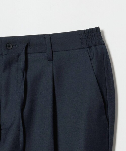 UNITED ARROWS(ユナイテッドアローズ)の「サイドシャーリング 1プリーツ スリムテーパード スラックス ヨコストレッチ(スラックス・メンズ・グレー系/ダークブラウン/ネイビー・46/50/48/44)」の20枚目の写真