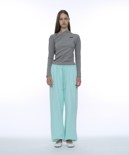 PARTIMENTO WOMEN(パルティメントウィメン)の「PWC ツイストデザインロングTシャツ_メランジ(Tシャツ/カットソー・レディース・その他・MEDIUM/SMALL/LARGE)」の2枚目の写真